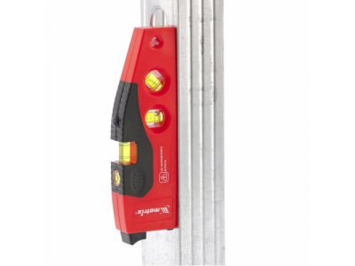 Уровень лазерный, 180 мм, 220 мм штатив, 4 глазка// MATRIX