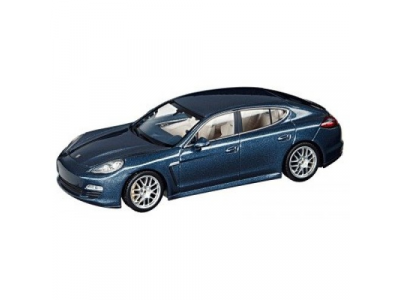 Модель автомобиля Porsche Panamera 4S, Scale 1:43